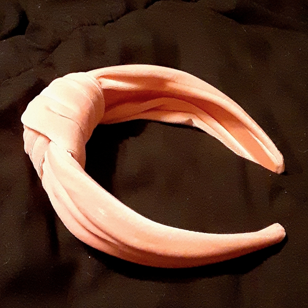 🎉CLEARANCE🎉New Victoria's Secret PINK Pink Velvet Head Band